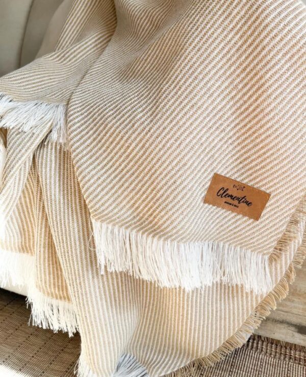 Manta Beige