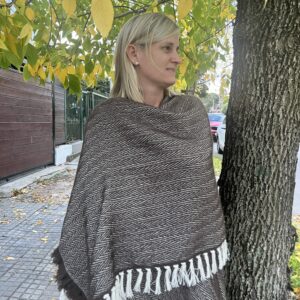 Ruana Marrón chocolate/Crudo