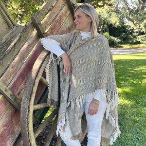 Ruana Verde seco/Crudo